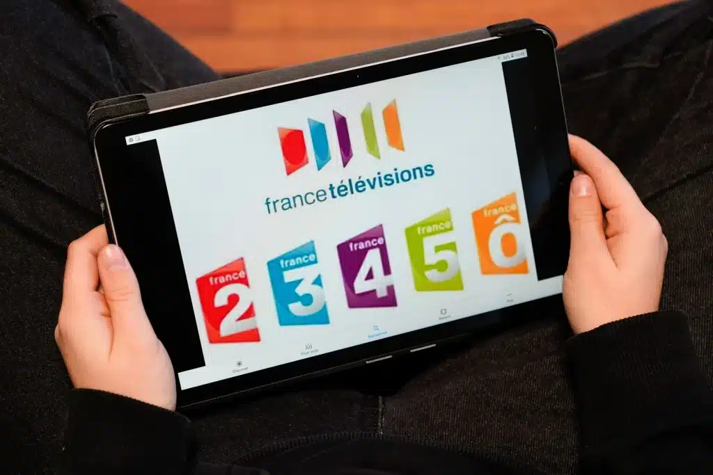 la nouvelle est tombée les chaînes france 2, france 3, france 4 et france 5 vont disparaître à partir de cette date