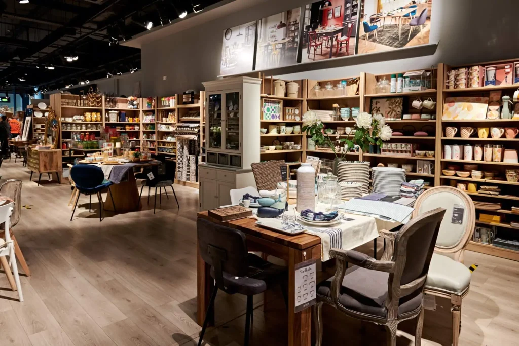 coup dur pour ce magasin d’ameublement préféré des français l’enseigne va fermer jusqu’à 50 magasins