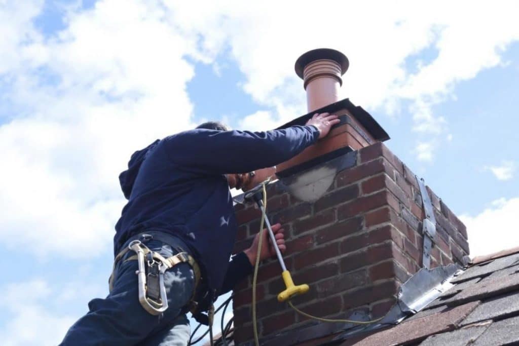 Comment tuber une cheminée ?